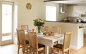 Manor Farm Courtyard Cottages